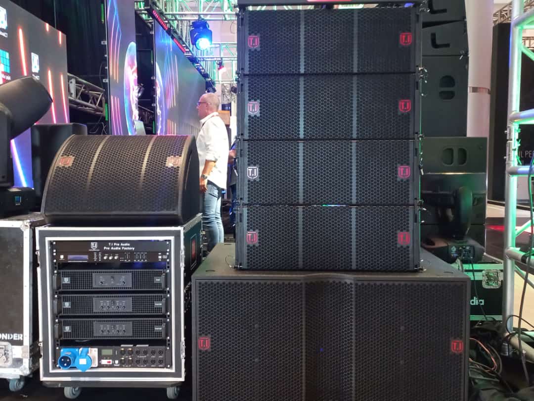 Pro210 setting now in JAKARTA pro sound exhibition in Indonesia.jpg